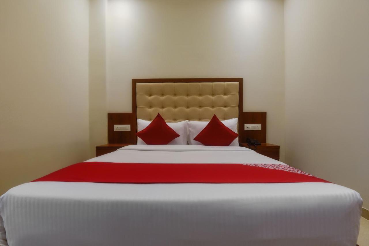 โอโย 48017 ศุภม เรซิเดนซี Hotel Bhiwandi ภายนอก รูปภาพ