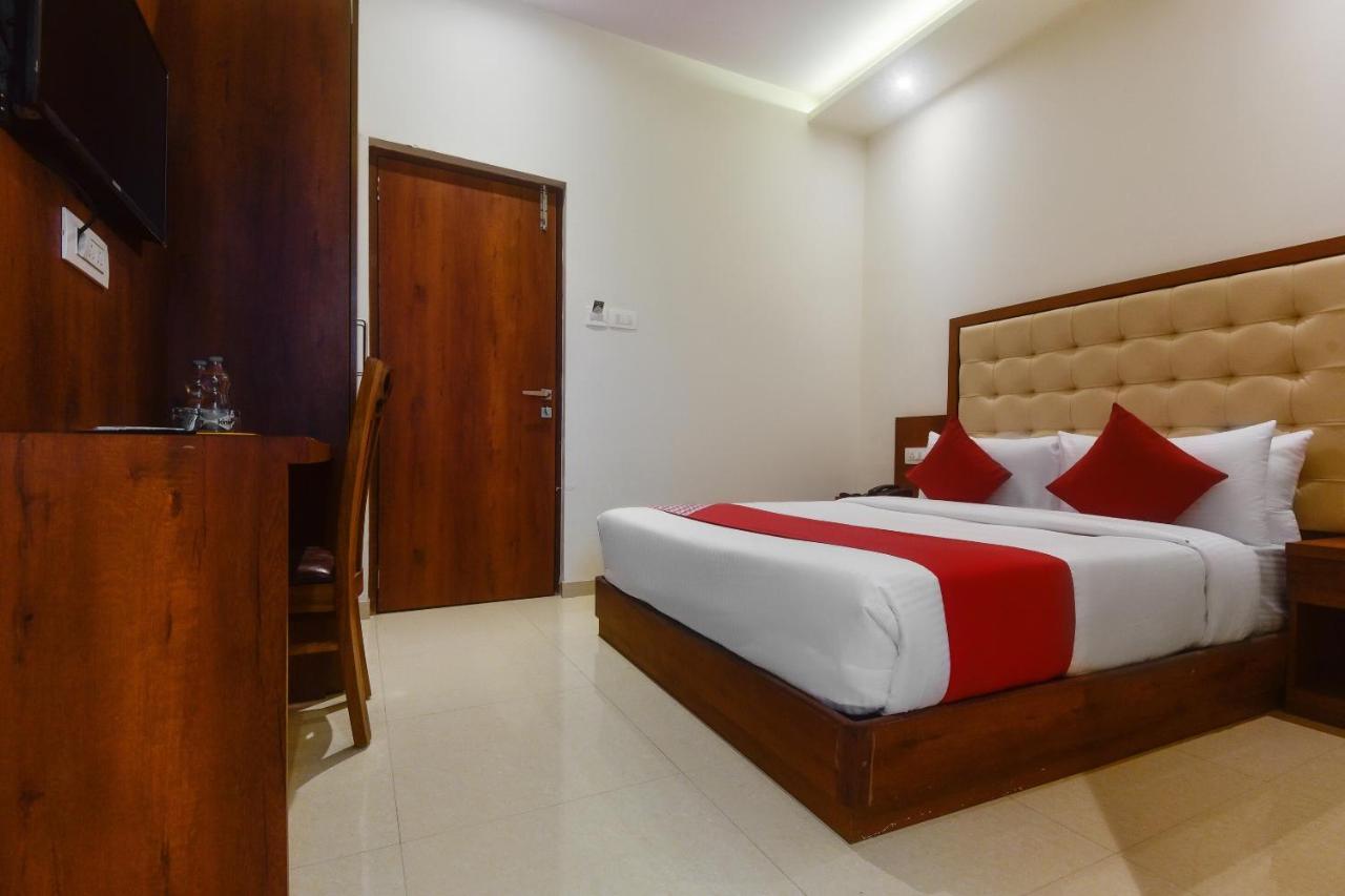 โอโย 48017 ศุภม เรซิเดนซี Hotel Bhiwandi ภายนอก รูปภาพ
